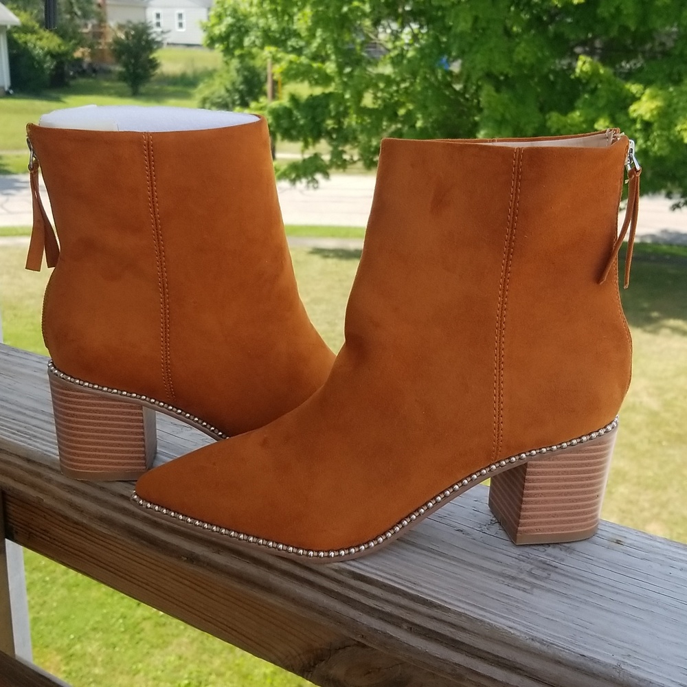 Womens zipback booties